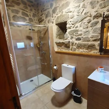 Fuinhas De Hébergement de vacances Fornos de Algodres